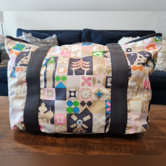 LeSportsac x Disney - Small World "Global Journey" Carryall Tote - Like New - Picture 5 of 11